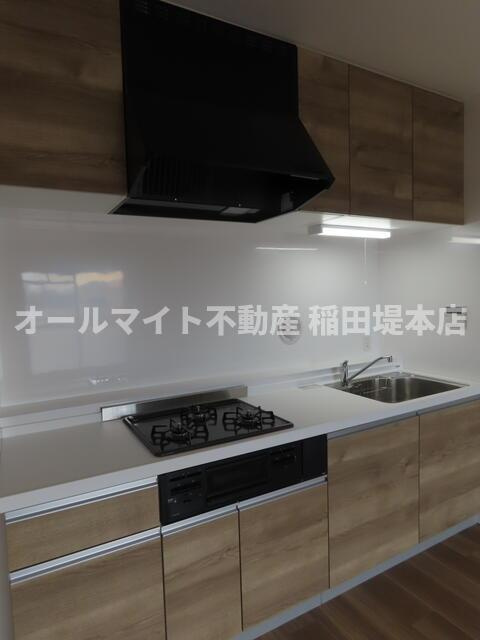 多摩市連光寺２丁目の賃貸マンションのキッチン