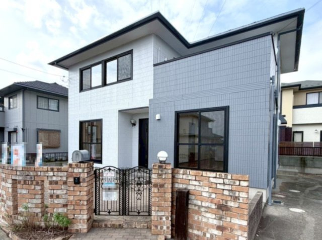【中古戸建】前橋市鳥取町の外観|■外観｜特徴のある個性的な住まいと美しい街並み、そして住みやすい環境を、ぜひ現地でご覧になりませんか。お気軽にお問合せください(^^)  