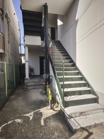 ハイツRICOのロビー|毎日通るロビーはこのようになっています