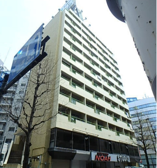 東池袋パレスの外観