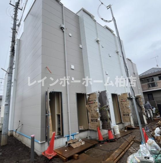 床暖房☆ペット相談可☆ネット無料☆2人入居ご相談ください。のエントランス