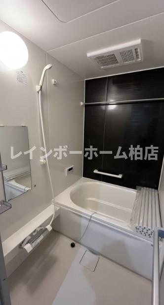 床暖房☆ペット相談可☆ネット無料☆2人入居ご相談ください。の浴室|同施工。参考資料。