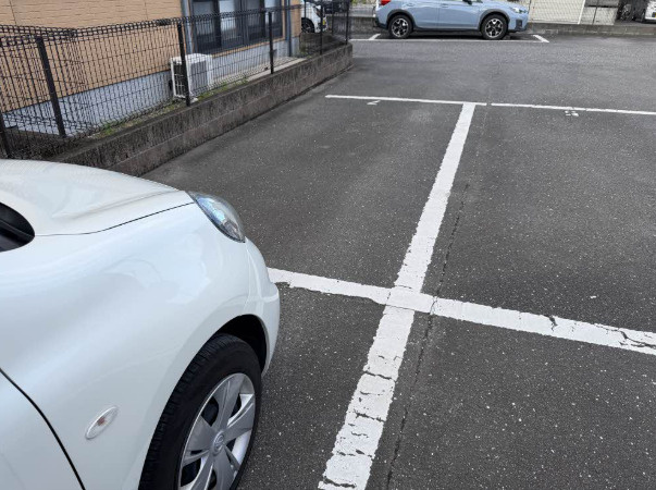 ディアスパルモ古国府の駐車場