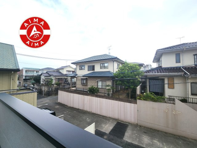 福岡市早良区飯倉6丁目第8-2棟（1号棟）の展望|窓から緑が見える物件も魅力的です。