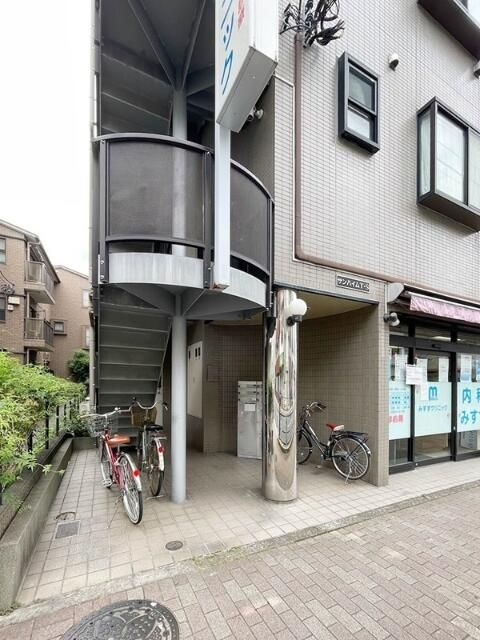 サンハイムＴ・Ｓのエントランス