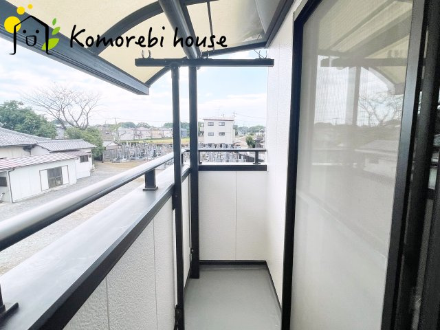さいたま市西区西大宮　中古戸建のバルコニー|外からの目が気にならないバルコニーで洗濯物が干せます