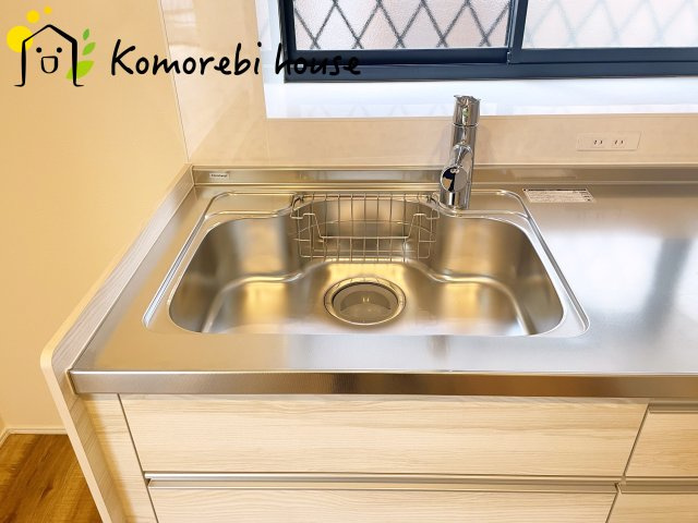 さいたま市西区西大宮　中古戸建のキッチン|お料理しやすいキッチンです