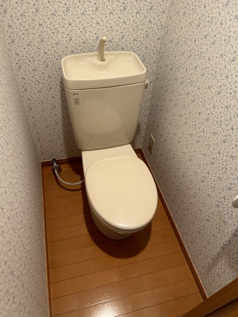 シャトウまつ喜１０２　のトイレ