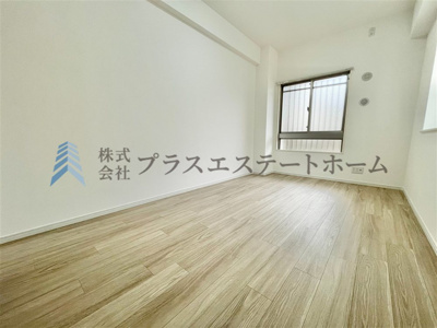 【洋室】 | ワコーレ須磨潮見台レジデンス | 洋室はシンプルな配色にしていますので、お客様好みの家具を配置頂けます♪