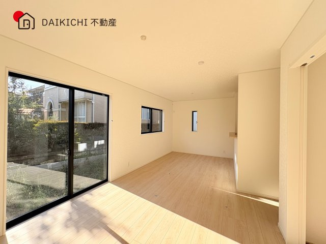 【居間・リビング】 | 日高市中鹿山第7　クレイドルガーデン　新築戸建　全10棟　9号棟