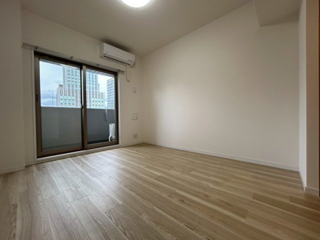 ユーレジデンス淀屋橋の洋室