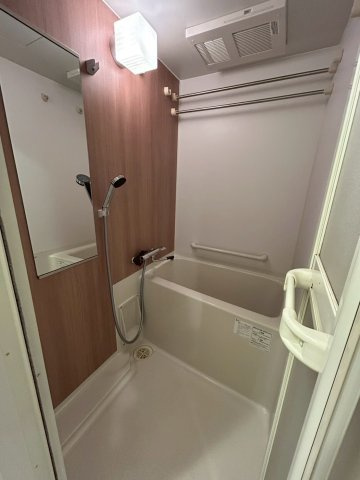 ユーレジデンス淀屋橋の浴室