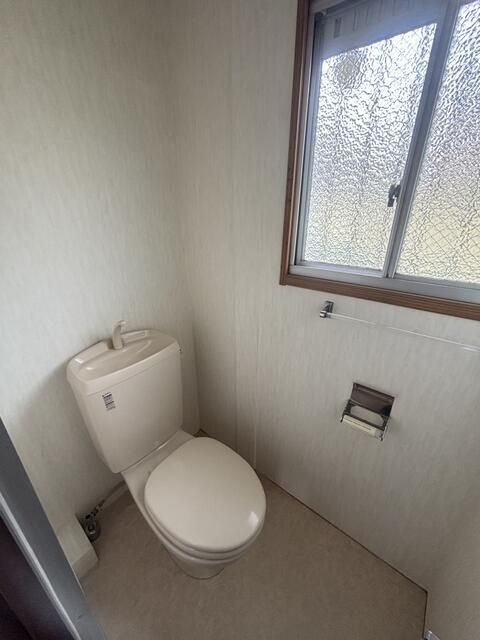 ワイエムハイツのトイレ
