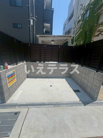 AXIA CITY 神戸松原の駐車場