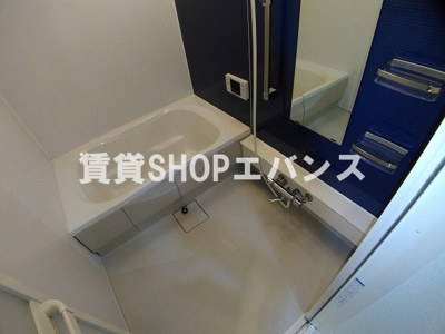 【浴室】 | グレイスコート | 落ち着いた空間のお風呂です