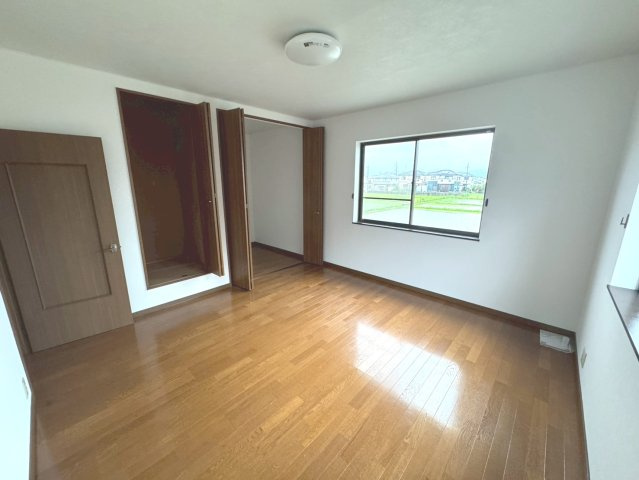 リフォーム中古戸建　大垣市長松町　平成5年築の寝室