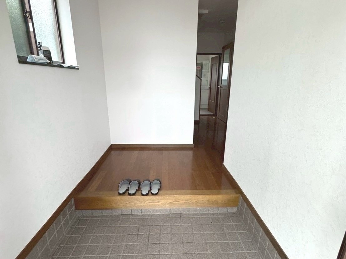 リフォーム中古戸建　大垣市長松町　平成5年築の玄関