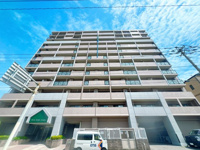 【外観】 | オリエントハイツ篠栗☆仲介手数料無料☆ | 最寄り駅までのアクセスが良く、毎日の通勤・通学にゆとりが生まれるポジション。駅周辺の利便性を日常使いしながら、落ち着いた住環境でプライベートな時間をゆったりと過ごせるオンオフの切り替えがしやすい立地