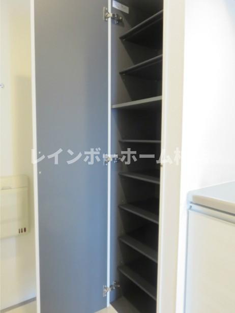 【仲介手数料：50％OFF】対象物件！の収納|玄関のシューズボックスです