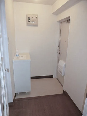 【玄関】 | メゾン三京