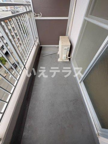 アポロンKOWAのバルコニー