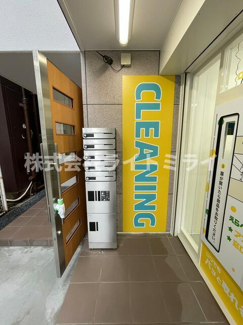 サンライズ東池袋のエントランス| 
