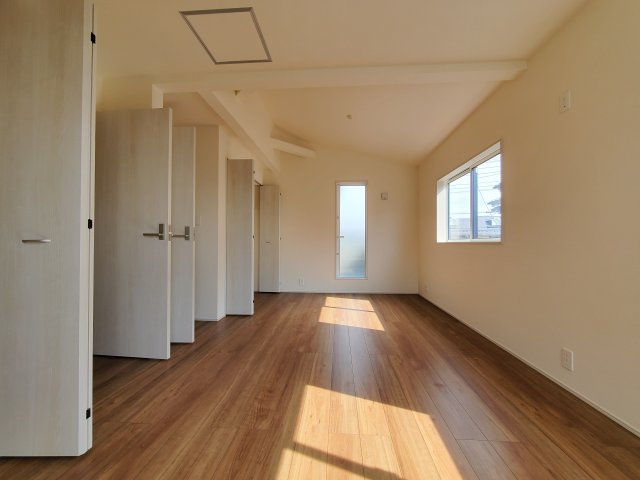 吉川市　吉川2丁目　新築戸建　全1棟の洋室|施工例です