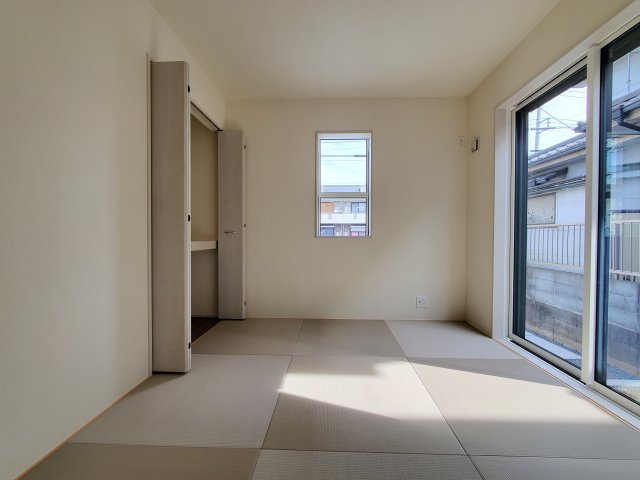 吉川市　吉川2丁目　新築戸建　全1棟の和室|施工例です