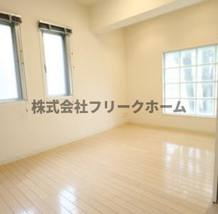 武蔵野市吉祥寺北町３丁目の賃貸マンションの寝室