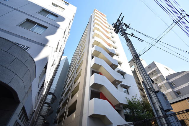 フェルト627の外観
