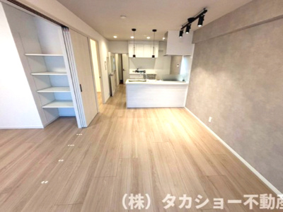 【居間・リビング】 | 稲毛東映マンション　B棟 | 居間です