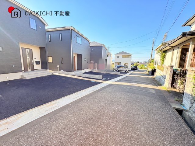 【前面道路含む現地写真】 | 日高市中鹿山第7　クレイドルガーデン　新築戸建　全10棟　10号棟