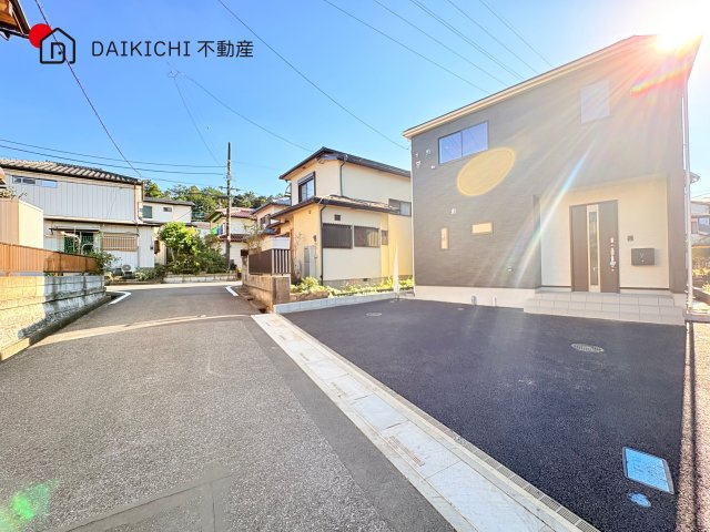 【前面道路含む現地写真】 | 日高市中鹿山第7　クレイドルガーデン　新築戸建　全10棟　10号棟