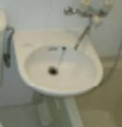 横浜市神奈川区子安通３丁目の賃貸マンションの洗面所