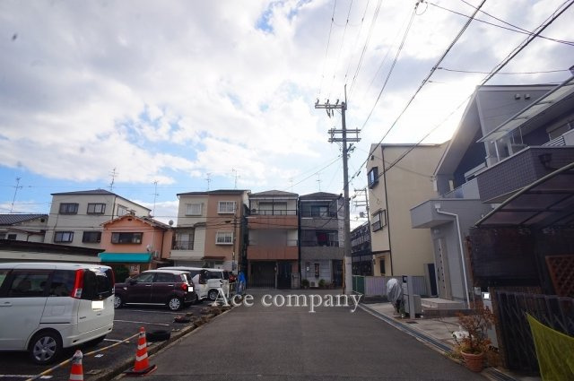 【前面道路含む現地写真】 | 東大阪市花園東町1丁目 | 【前面道路スッキリ♪幅員約6ｍ☆】