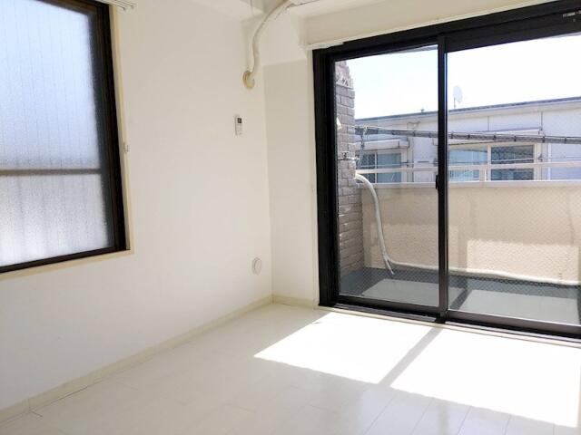 ２面採光で風通し良好♪
