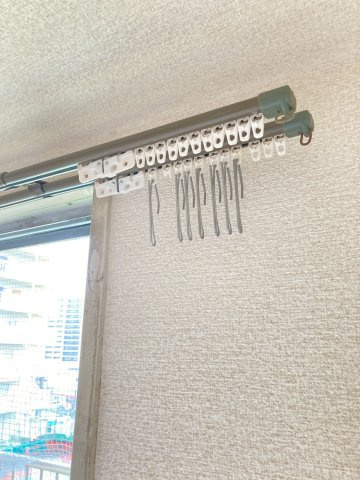 ロータリー本町のその他|カーテンレールあります。