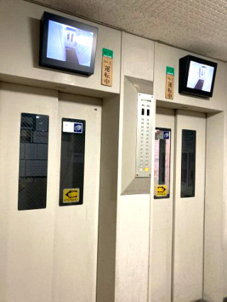 ロータリー本町のその他共用部分|１階エレベーターホール。エレベーターは2個あります。
