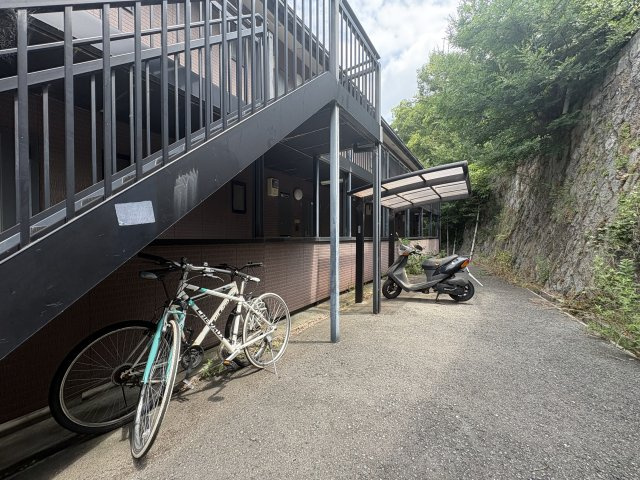 【その他】中山手ガーデンパレスD棟 