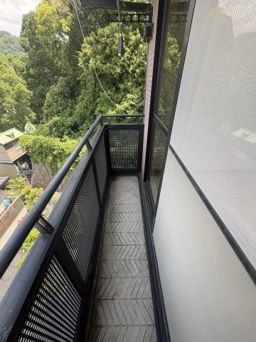 【バルコニー】中山手ガーデンパレスD棟