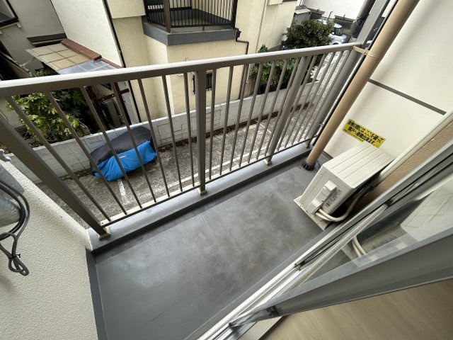 リアルテ霞ヶ丘のバルコニー