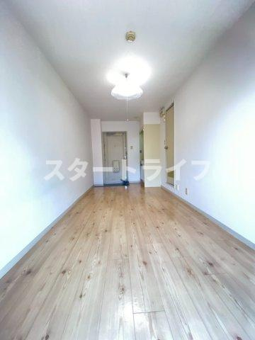 大阪市淀川区東三国１丁目の賃貸マンションの寝室