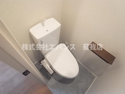 【トイレ】 | YURION蘇我 | 落ち着いた色調のトイレです