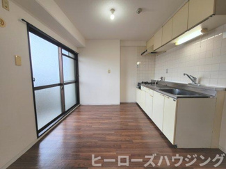 【居間・リビング】 | コーニッシュ豊中
