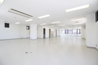 【ロビー】 | 横田スクウエアービル