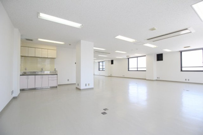 【居間・リビング】 | 横田スクウエアービル