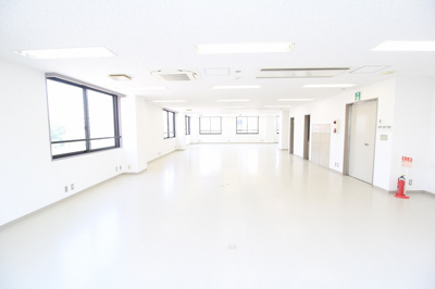 【ロビー】 | 横田スクウエアービル