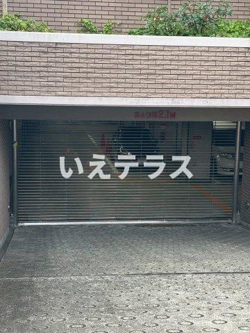ブルームライフ兵庫の駐車場