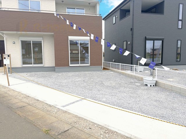下妻市下妻丙　新築戸建て　1号棟の駐車場|カースペースは2台お停めいただけます♪