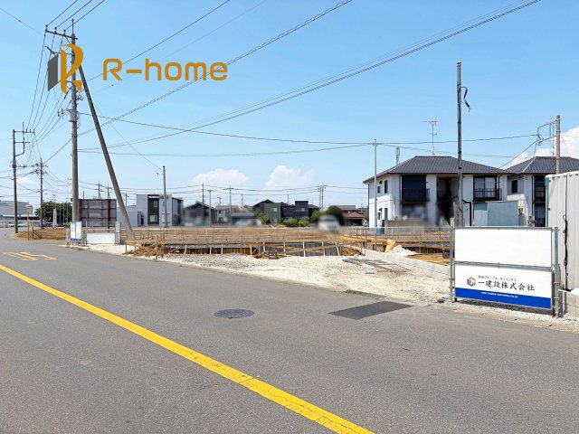 下妻市下妻丙　新築戸建て　1号棟の外観|ご予約を頂ければ、『平日』はもちろん『早朝』や『夜間』もご見学可能です♪お気軽にお申し付けください♪